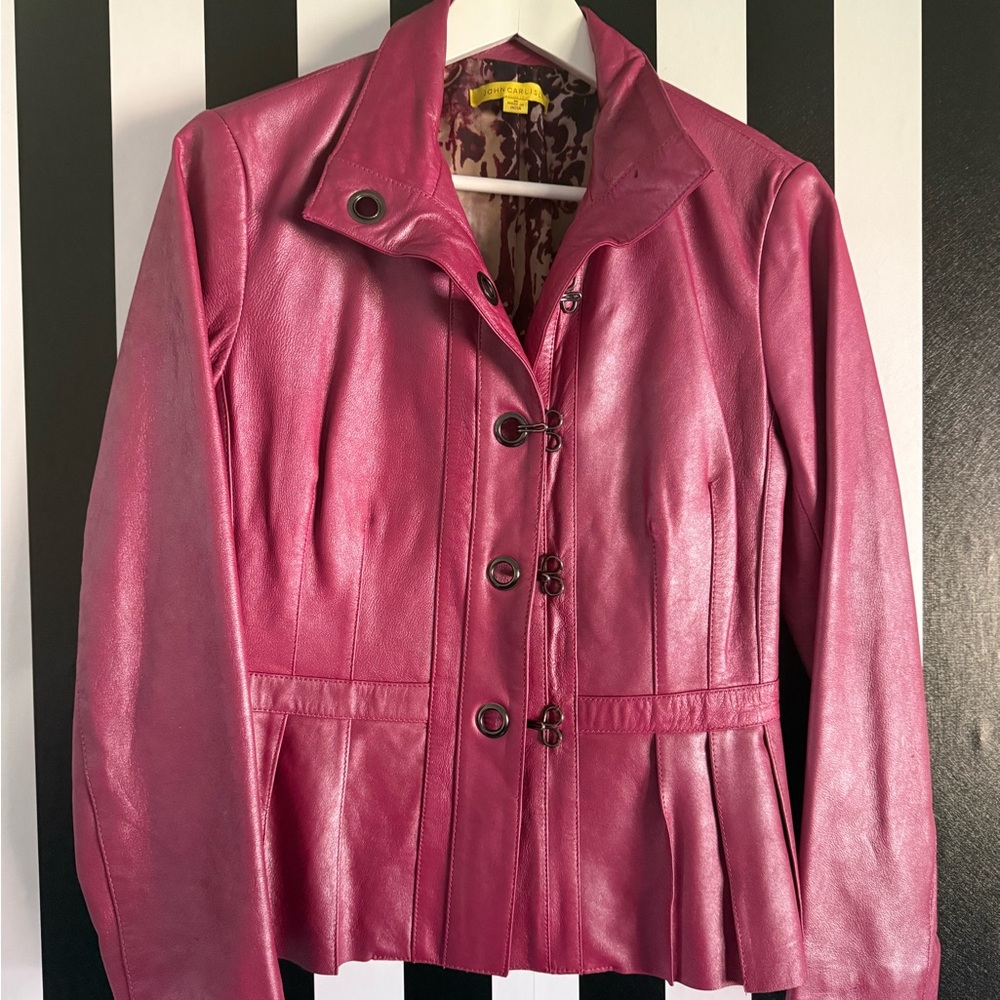 Elegant Fuchsia Leather Jacket